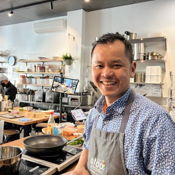 Quick and Easy Weeknight Dinners: Effortless Eats