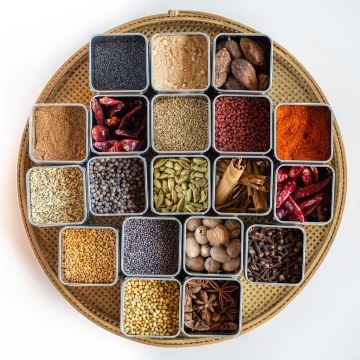 4 Cuisines You'll Learn at Vegan Cooking Classes