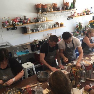 7 Essential Tools for Sushi Making at Home