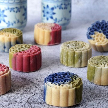 7 Mooncake Flavors and How to Make Them