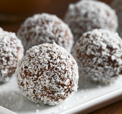 Date and Coconut Balls