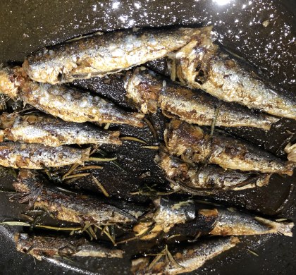Sardines with garlic and parsley