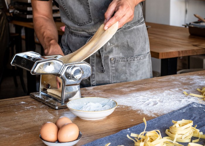 Complete Guide for Making Pasta from Scratch