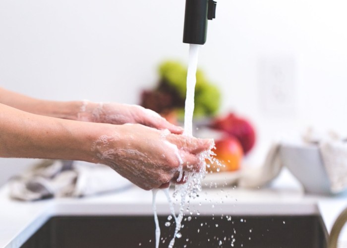 Food Hygiene and Safety at Home: Essential Practices for a Healthy Kitchen